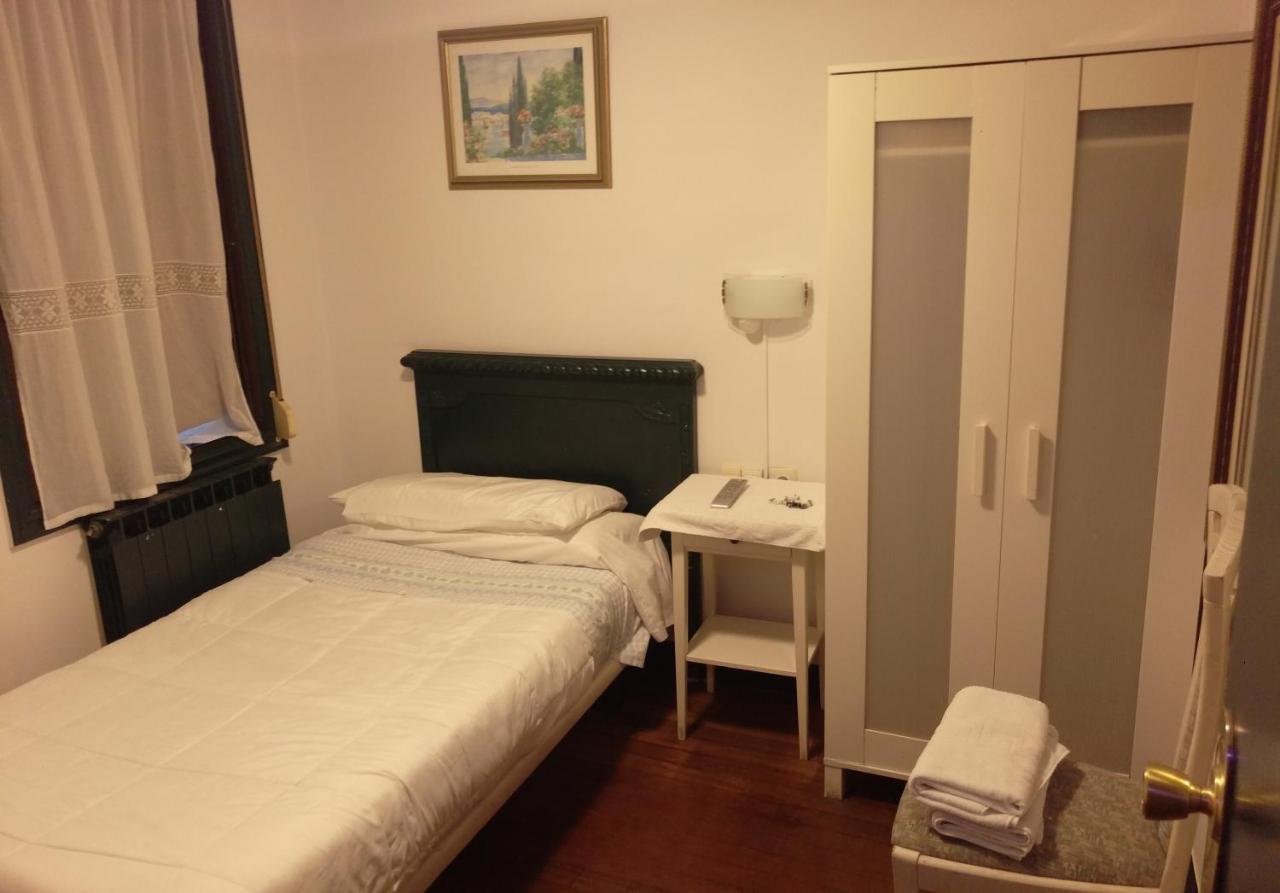 Pension Areeta Portugalete Exterior foto